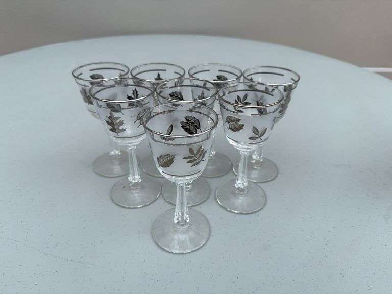(8) Stemware Glasses