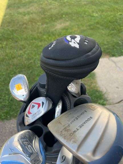 Bennington Golf Bag with Clubs
