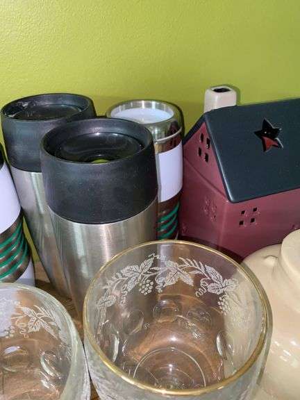 Assorted Glassware Lot
