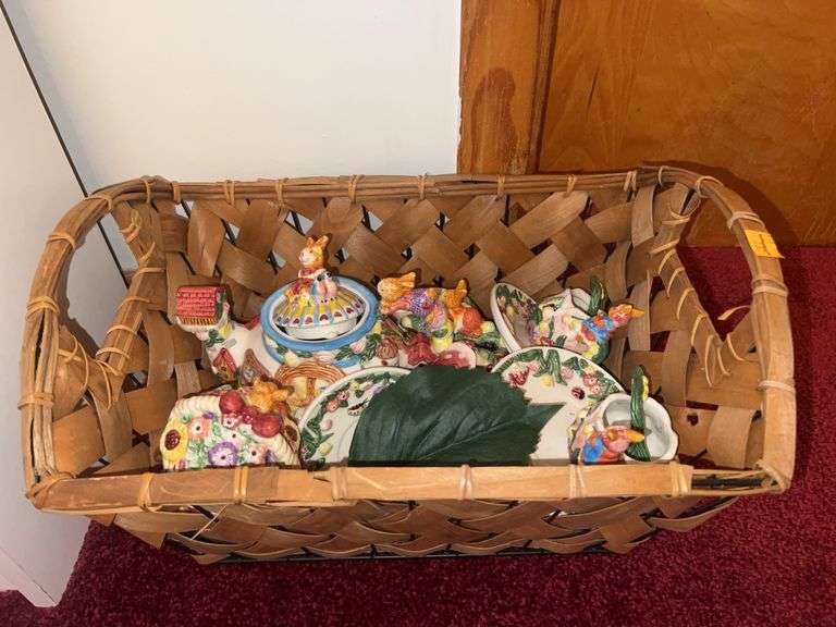 Wicker Basket with Rabbit Garden Teaset