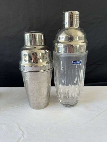 Zecchin Pitcher, (2) Shakers, Glass Bottle, Ice Bucket, (6) Wine Glasses, (4) Margarita Glasses, and