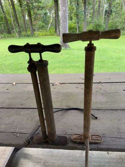 2 VINTAGE PUMPS / FORD MODEL A AIR PUMP