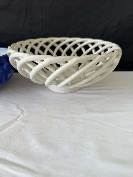 (4) Lg Bowls, Pottery Mug, Teacup, Aalt and Pepper Shaker, and other Dishware
