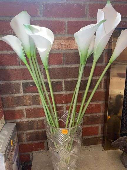 Clear Glass Vase with Fake Calla Lillies