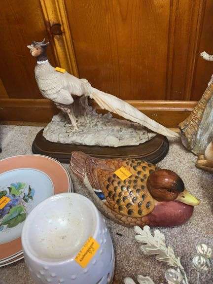 Assortment of Decor