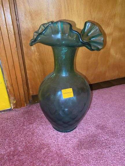 Fenton Green Ruffled Quilted Vase