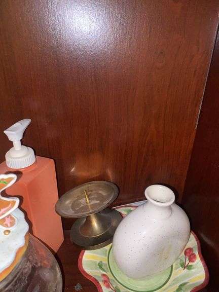 Contents of Cabinet-Decor