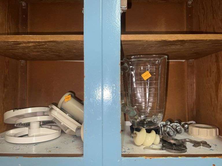 Contents of Kitchen Cabinet
