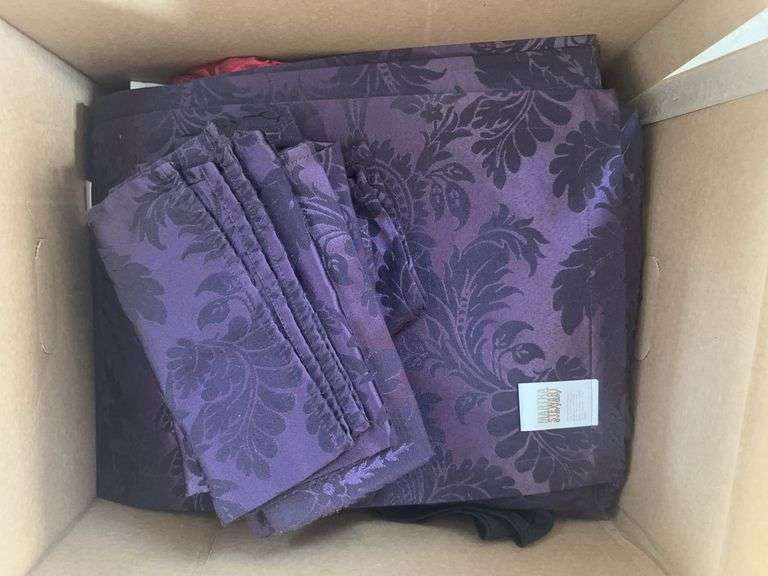 Box of misc. Placemats, Napkins and Ect.