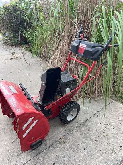Troy-Bilt Storm 2410 Self-Propelled Gas Snow Blower