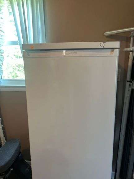 Frigidaire Upright Freezer