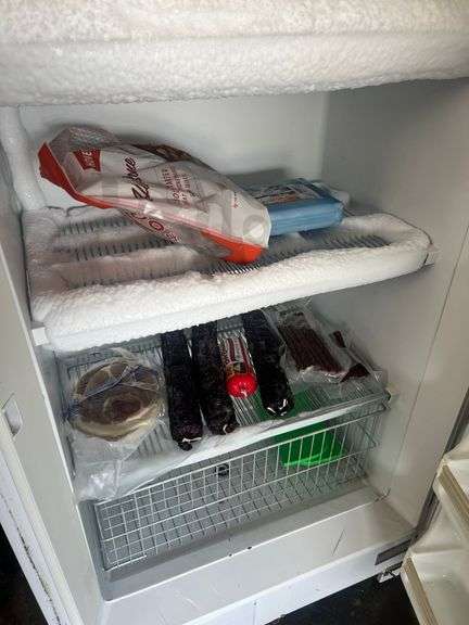 Hotpoint Upright Deep Freezer
