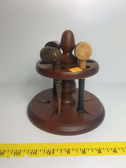 Pipe Stand with 3 Pipes