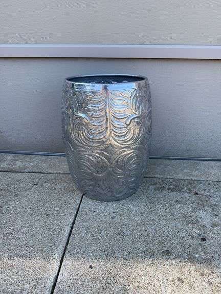 Metal Planter