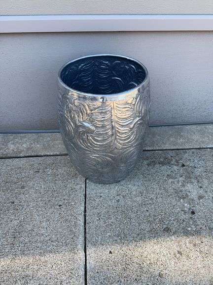 Metal Planter