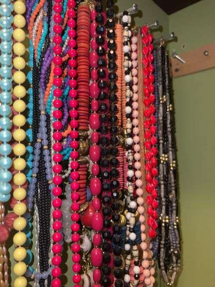 Assorted Women’s Costume Necklaces