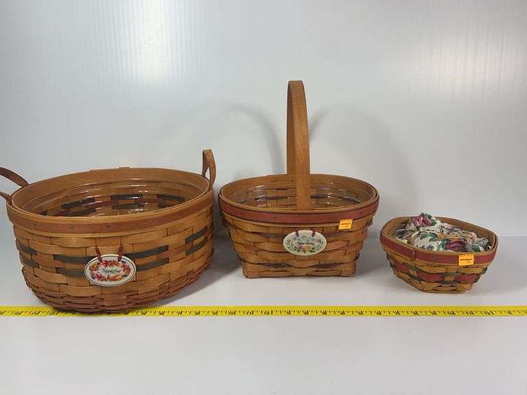 Longaberger Round Harvest Basket, Longaberger Small Basket, Longaberger Easter 1995 Handled Basket