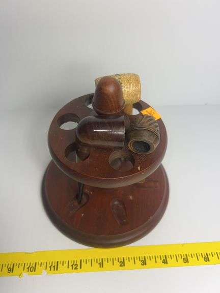 Pipe Stand with 3 Pipes