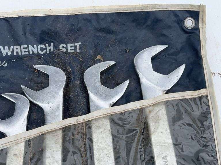 14 Piece Angle Wrench Set