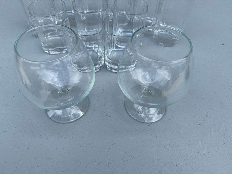 (13) Glasses