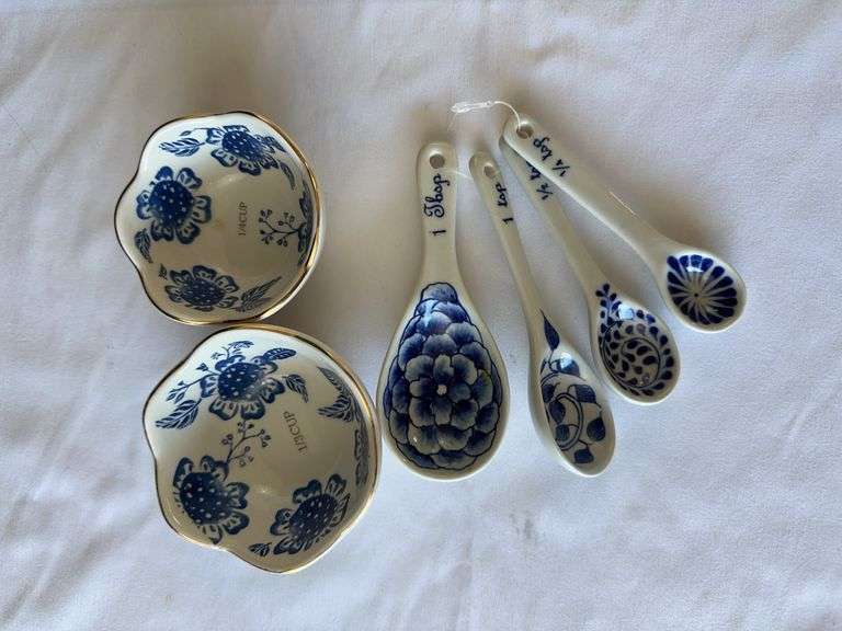Blue and White Patterned Floral Arranger, Vase, Measuring Cups, (2) Corks, and Dish