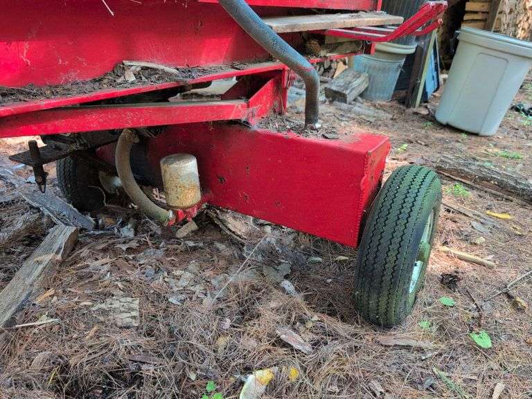 SpeeCo 25 ton light commercial log splitter - runs well