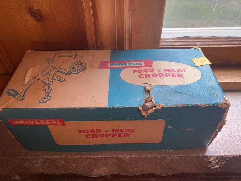 Vintage Universal Food & Meat Chopper