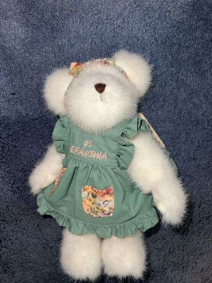Longaberger Collectors Club 2003 Boyd Bear, Small Plush Rabbit, #1 Grandma Special Edition Boyd Bear