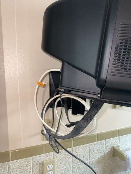 Sanyo Small Box Television with Mount-NO REMOTE