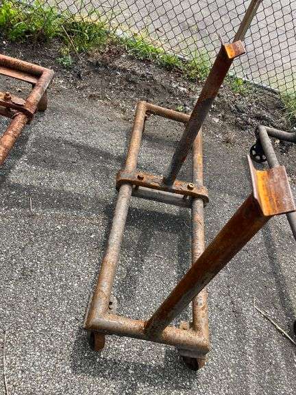 Pipe Roller Stand