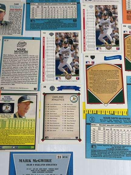 (19) Mark McGuire Baseball Cards