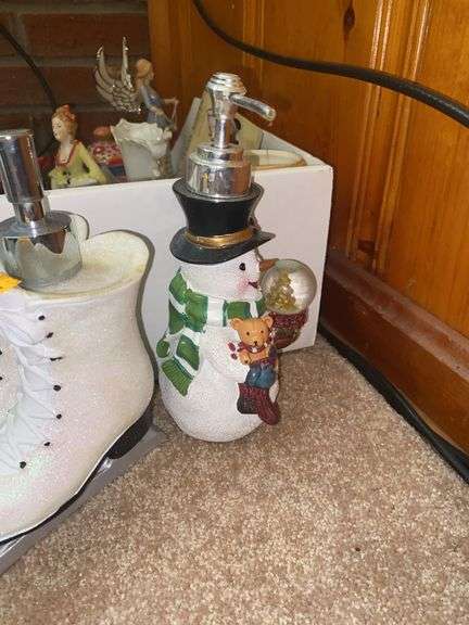 Misc. Decor Lot
