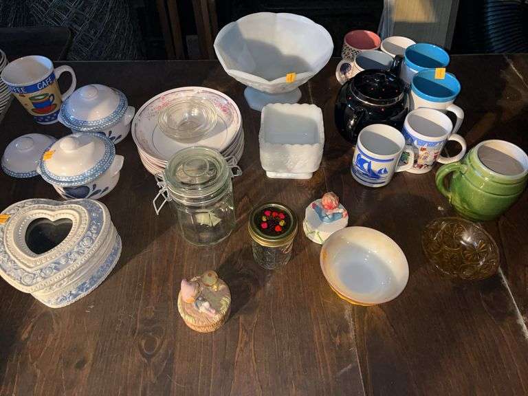 Assorted Glassware