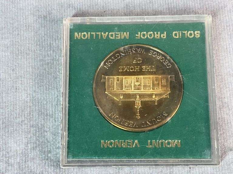 Poker Chips & Commemorative Medallions