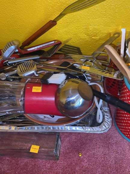 Assortment of Kitchen Utensils