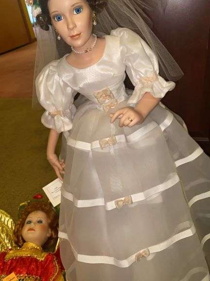Seymour Mann Connoisseur Collection Christmas Angel Porcelain Doll, Ashton Drake 1999 Bridal Porcela