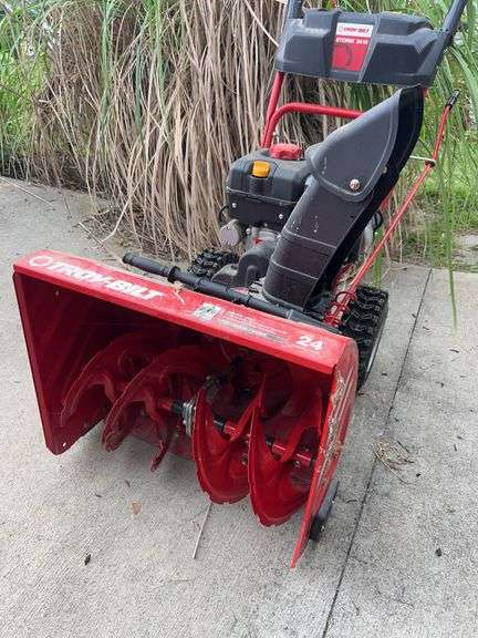 Troy-Bilt Storm 2410 Self-Propelled Gas Snow Blower