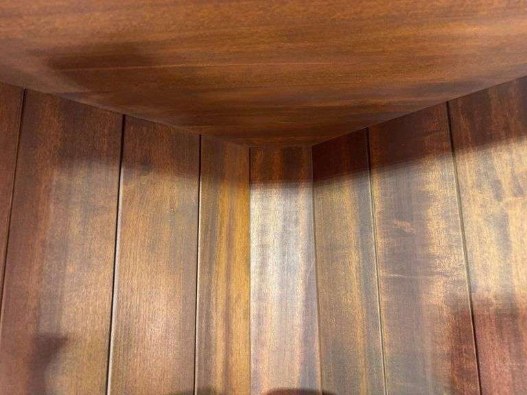 Corner cabinet with glass door