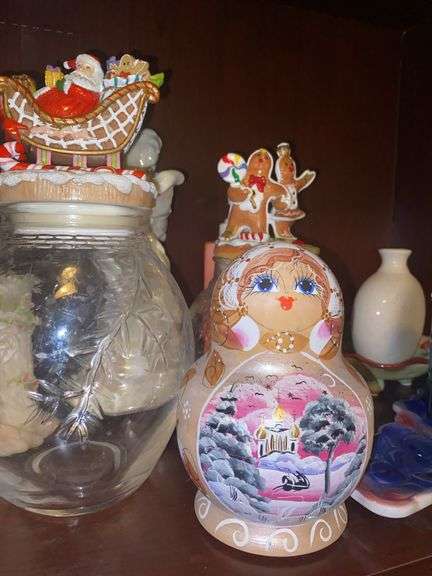 Contents of Cabinet-Decor