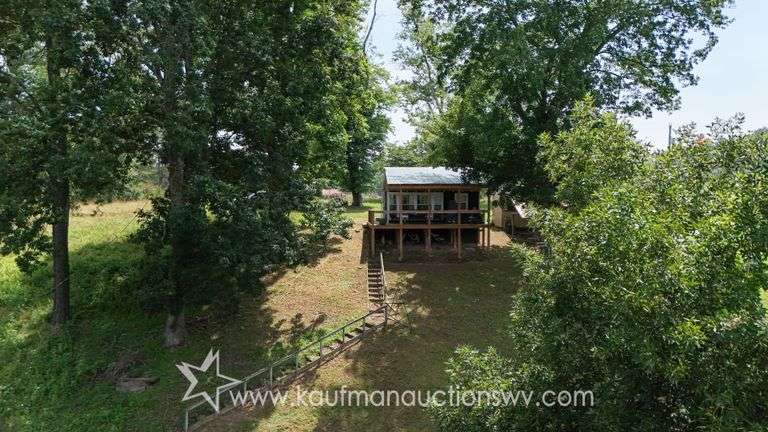 Studio Home with a View on Crystal Lake