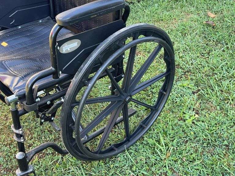 K1 Standard Wheelchair