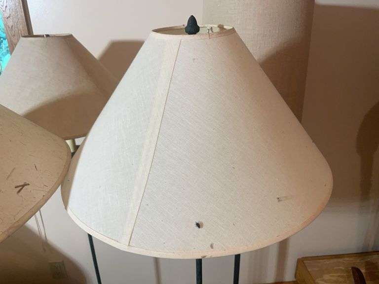 (4) decorative standing lamps
