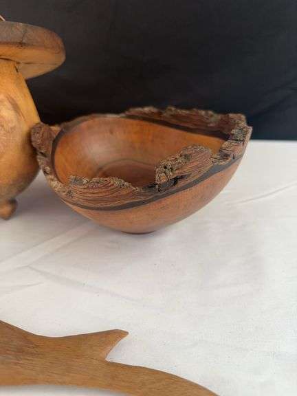 (2) Wood Bowls, Bird House, Peace Wood Work, and Wood Fish
