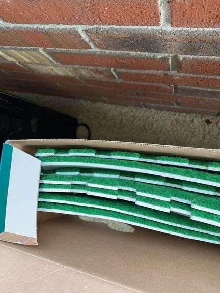 Club Champ Expand-a-Green Professional Quality Modular Putting Green