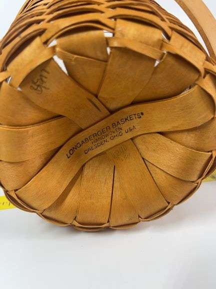 2 Round Longaberger Fruit Baskets, 1 Square Bee Basket