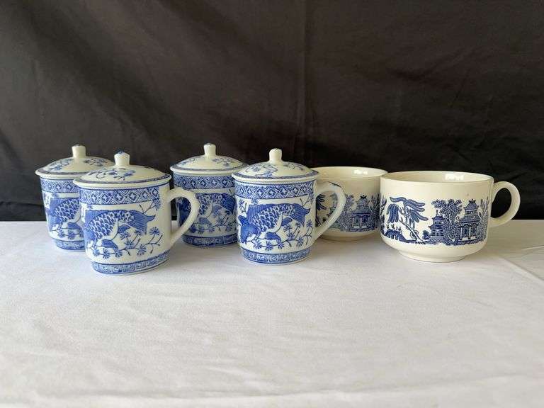 (6) Blue and White Patterned Cups