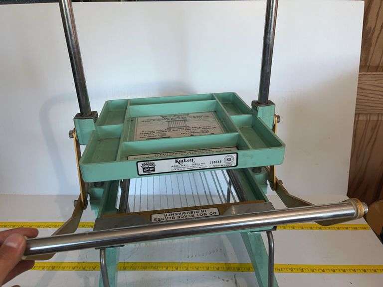 KutLett Model SKK-1 Lettuce Cutter