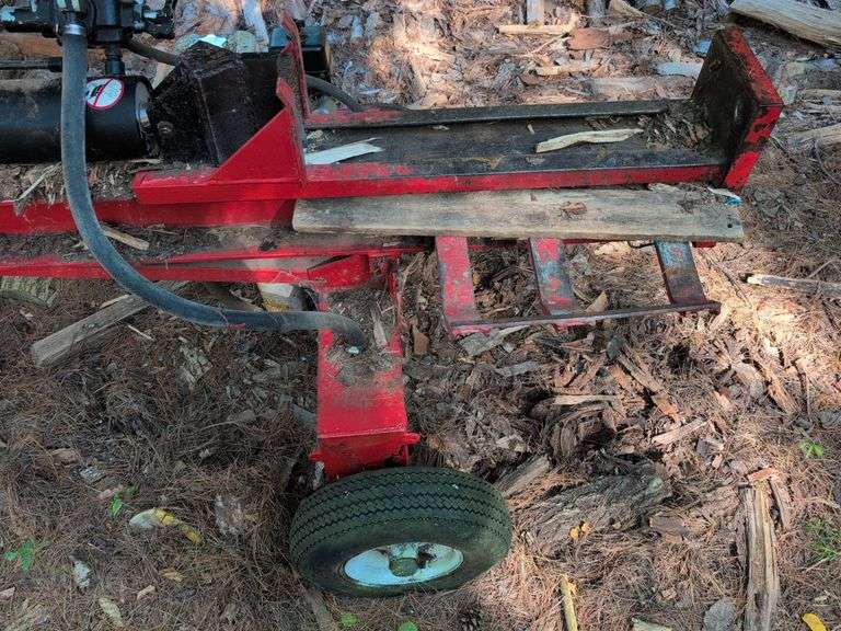 SpeeCo 25 ton light commercial log splitter - runs well
