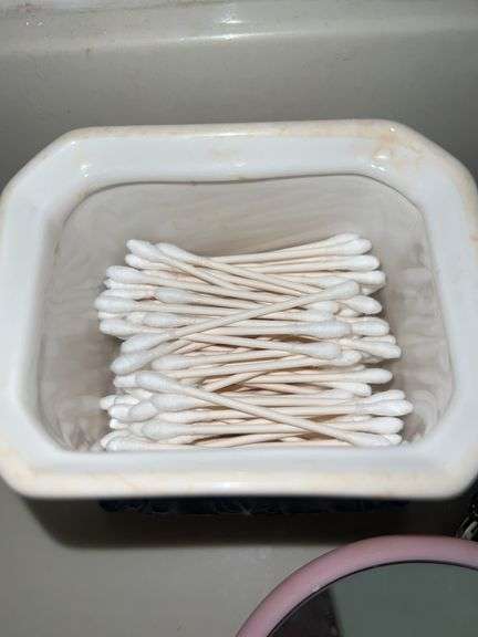 Bathroom Counter Contents