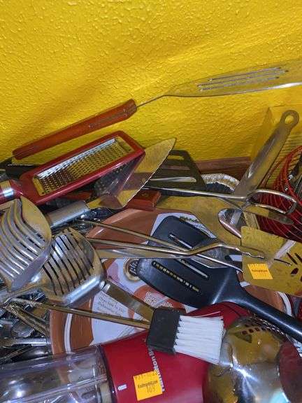 Assortment of Kitchen Utensils